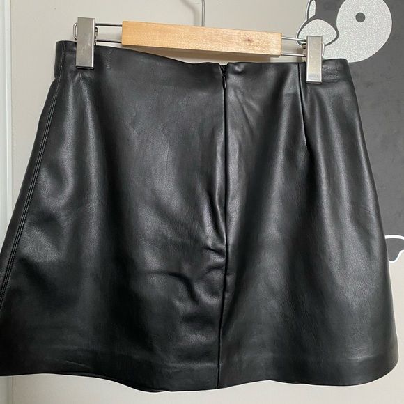 Dynamite Black Leather Skirt, Size Small - Picture 2 of 3